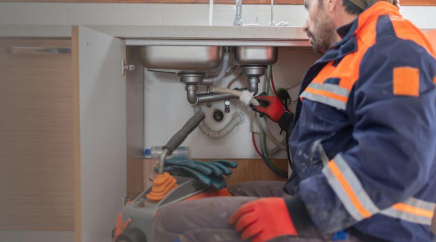 Commercial Slab Leak Plumbing in De Kalb, TX